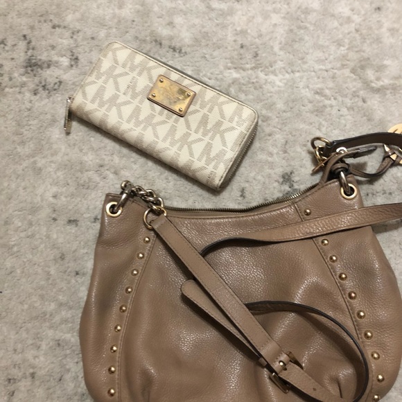 Purse - Picture 8 of 8